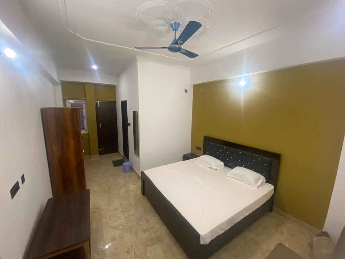 Shivalik Residency - Hotel & Banquet Hall Bāra Banki Exterior foto